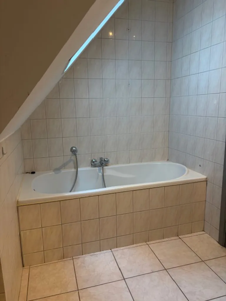 Vannitoad - Spacious Apartment in Marche Centre