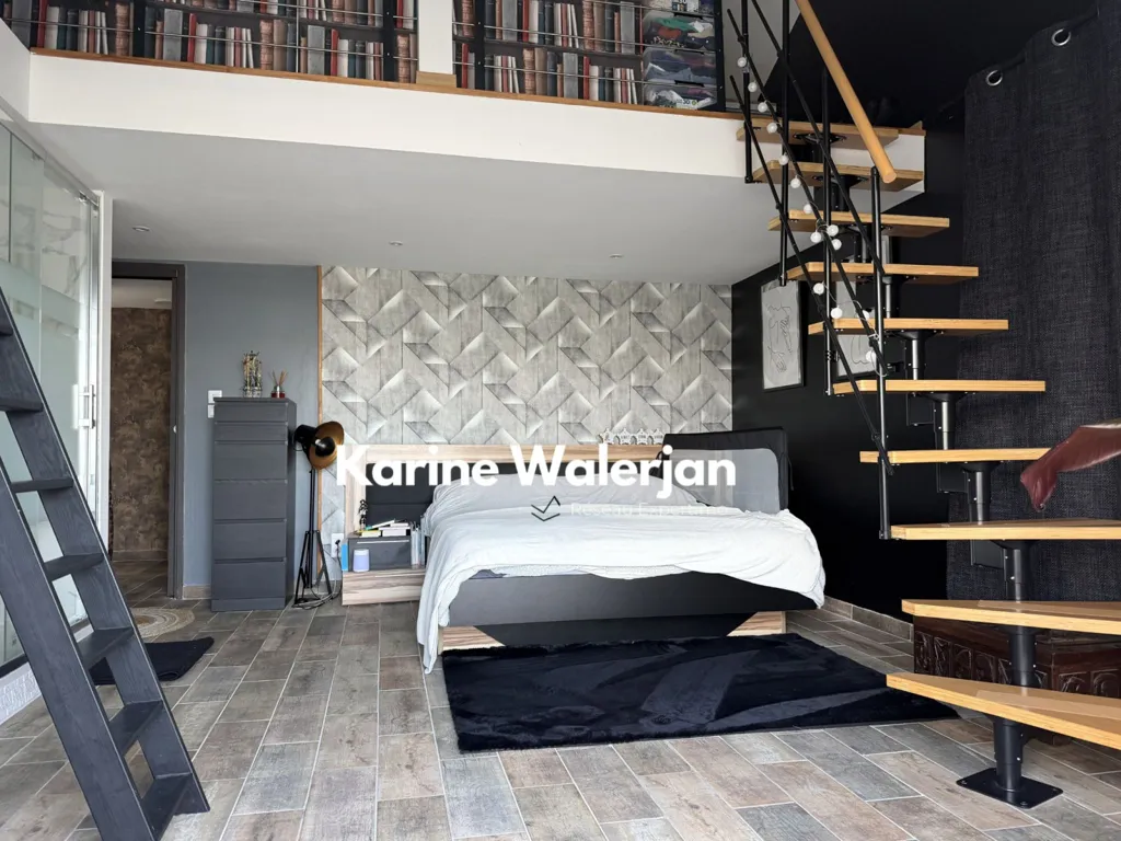 Maison Individuelle avec Jacuzzi à Hénin-Beaumont