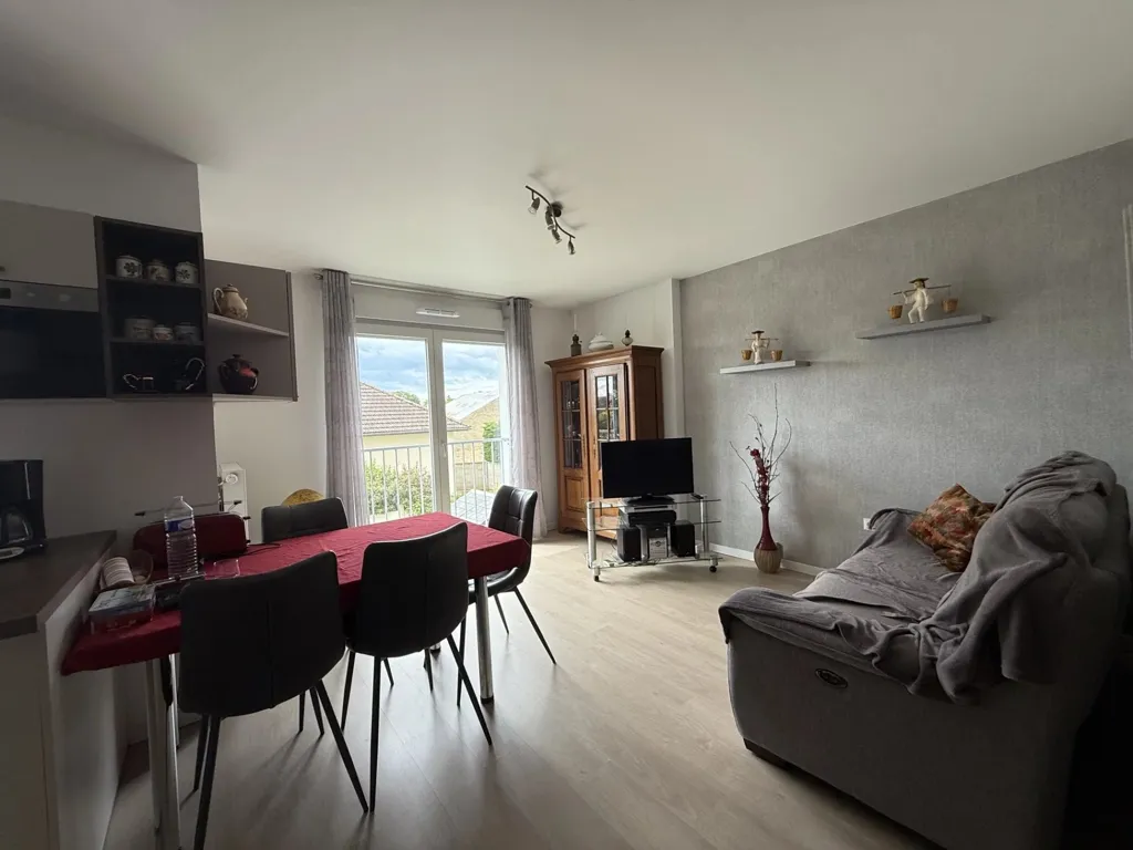 Elutuba - Flat with Terrace in City Centre
