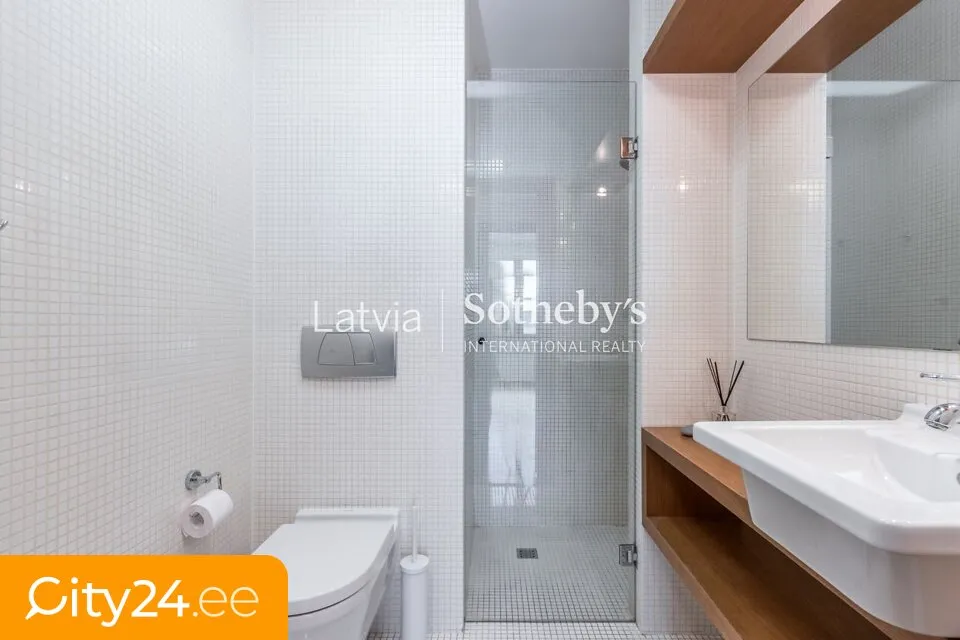 Vannitoad - Apartment with Fireplace in Riga Centre