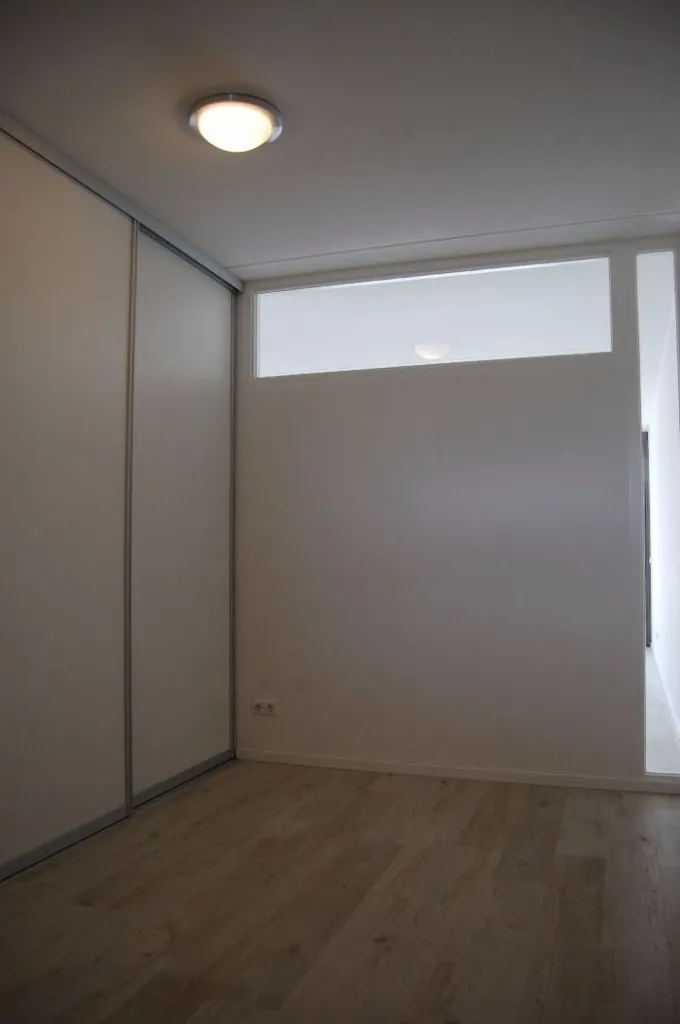 Pièces - Modern Apartment with Balcony in Breda Centre