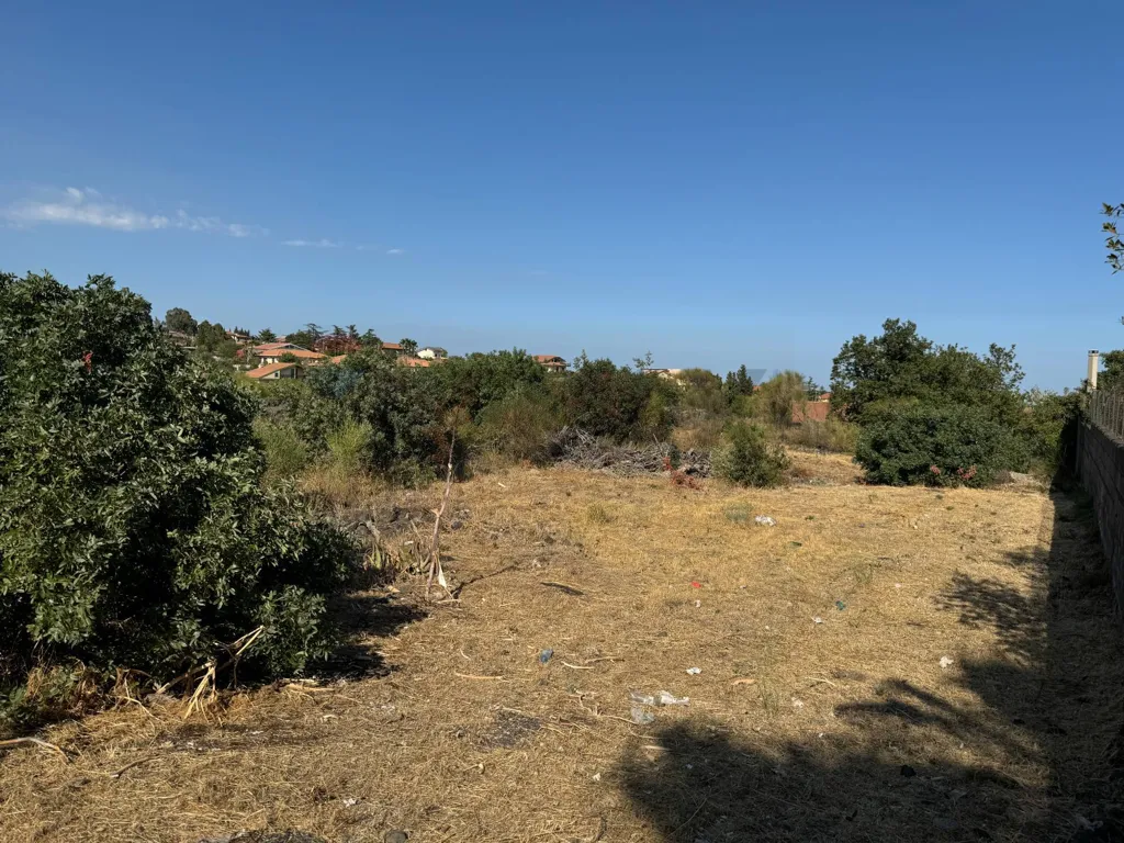 Jardin - Plaza Land with Etna View in Mascalucia