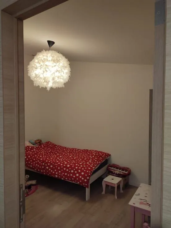 Bedrooms - 2-Bedroom Flat with Garden in Nivelles