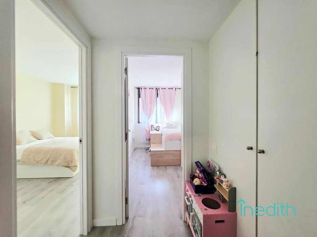 Chambres - Duplex Apartment with Pool in Central Castelldefels