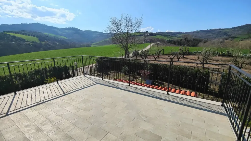 Terrasse - Rustic House with Garden in Castignano