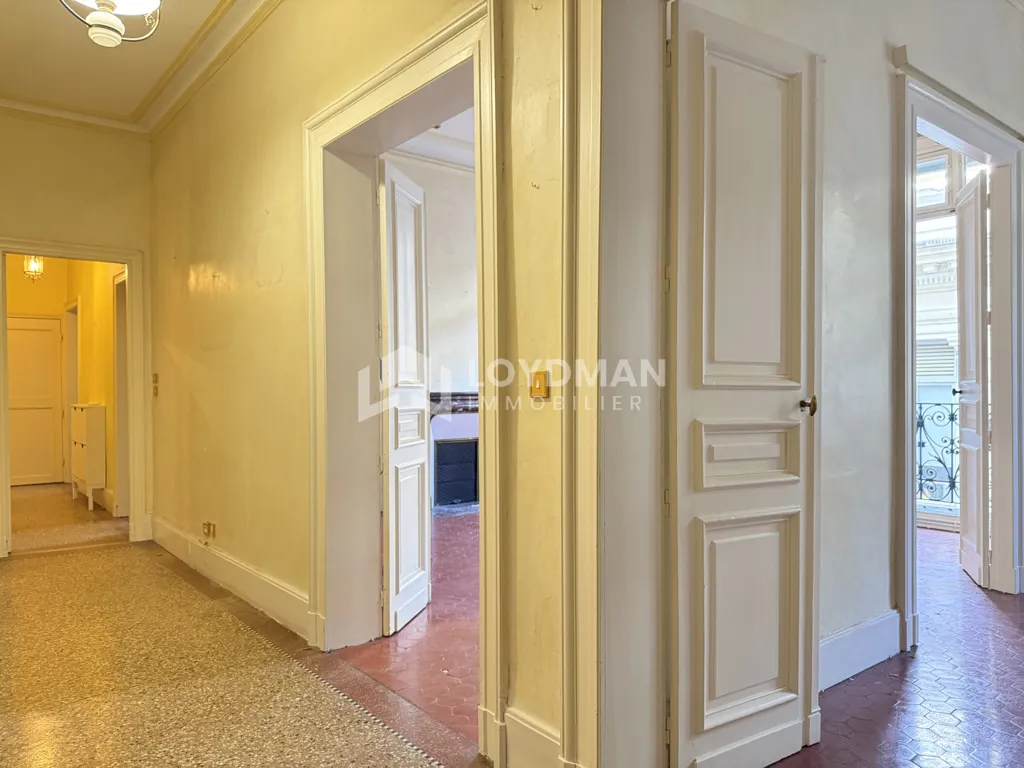 Entrée - Appartement Haussmannien avec Balcon près de la Comédie à Montpellier