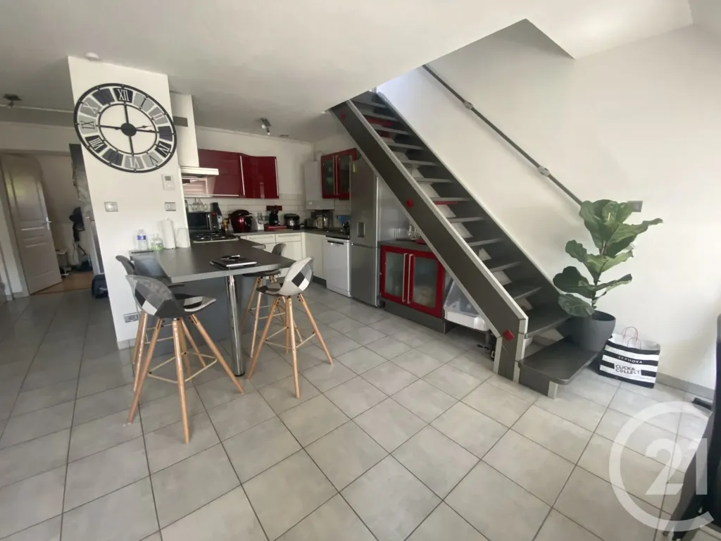 Kitchen - Furnished Flat with Parking in Arbouans