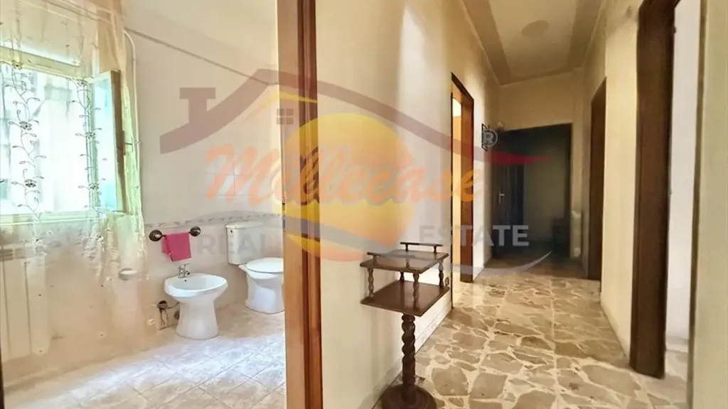 Salles de bain - Apartment with Garage in Siracusa