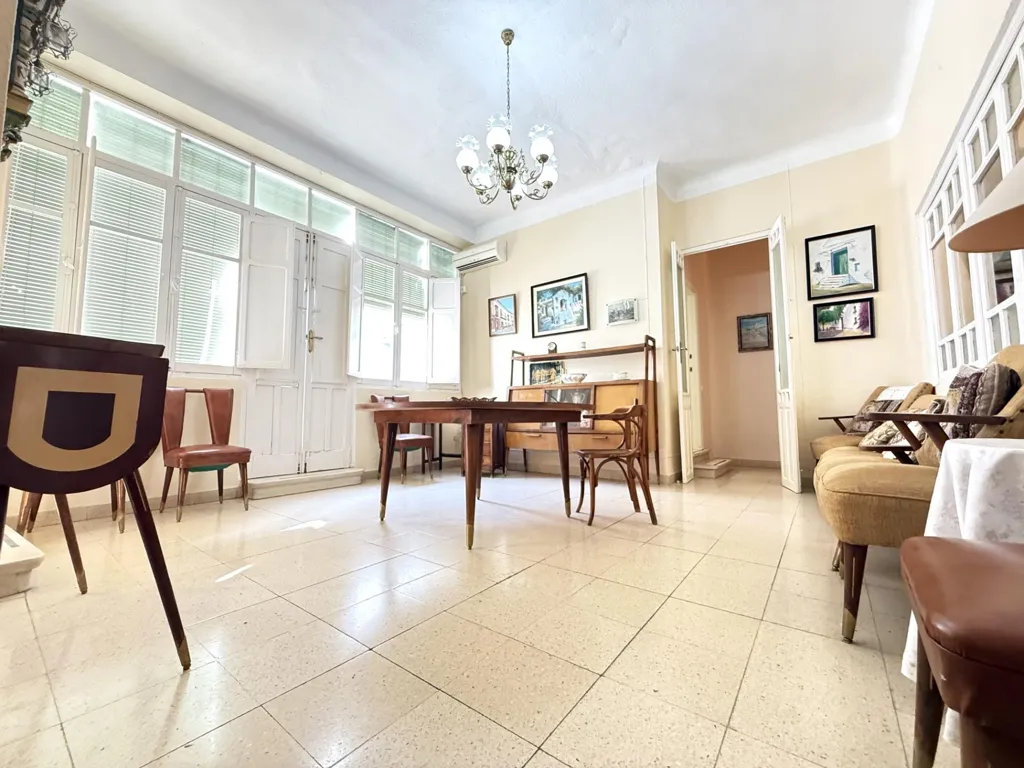 Söögituba - Historic House with Potential in Puente Genil