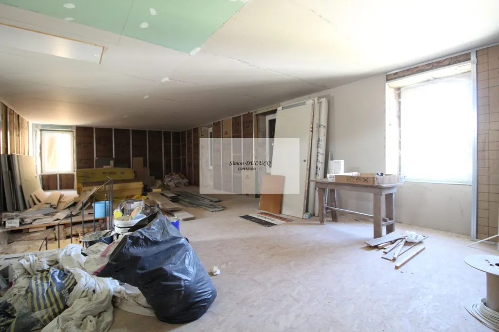 Pièces - Ensemble Immobilier avec Local Commercial à Saint-Affrique