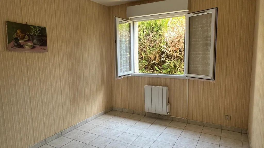 Toad - House with Potential in Saint-Cyr-En-Val