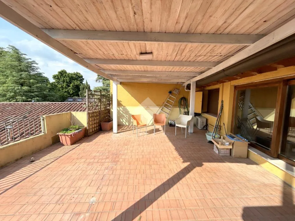 Terrass - Triplex with Terrace in Carpenedolo