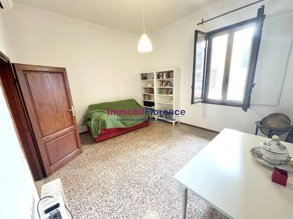 Chambres - Ground Floor Apartment with Garden in Florence