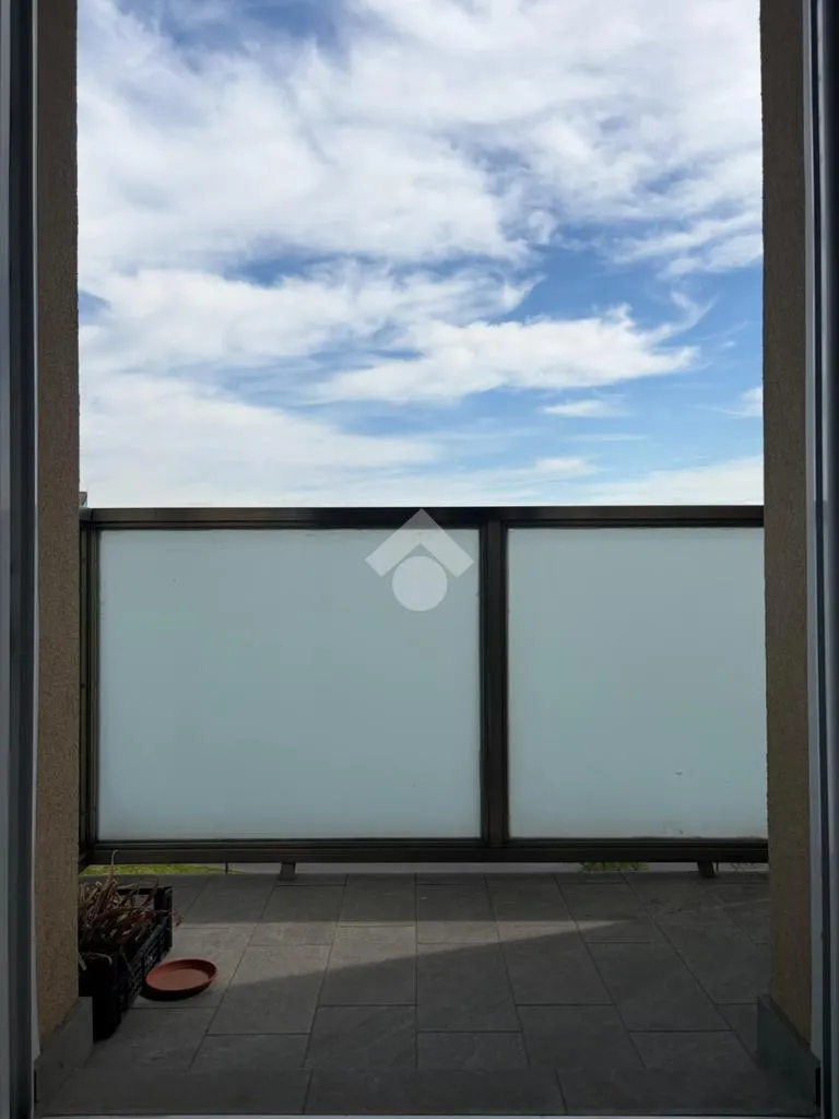 Balcone - Renovated 2-Bedroom in Gallaratese, Milan