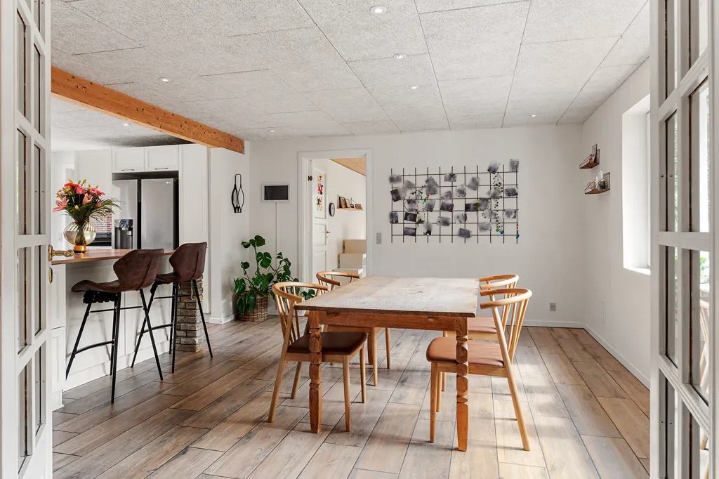 Salle à manger - Modern Villa with Extensive Land in Sinding