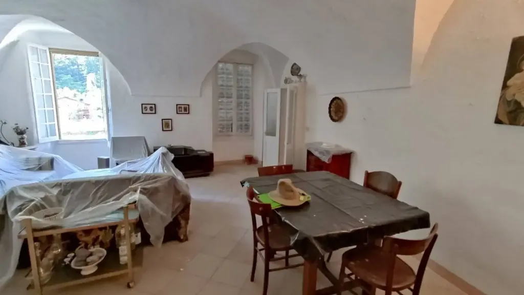 Salle à manger - Historic Apartment in Pigna, Imperia
