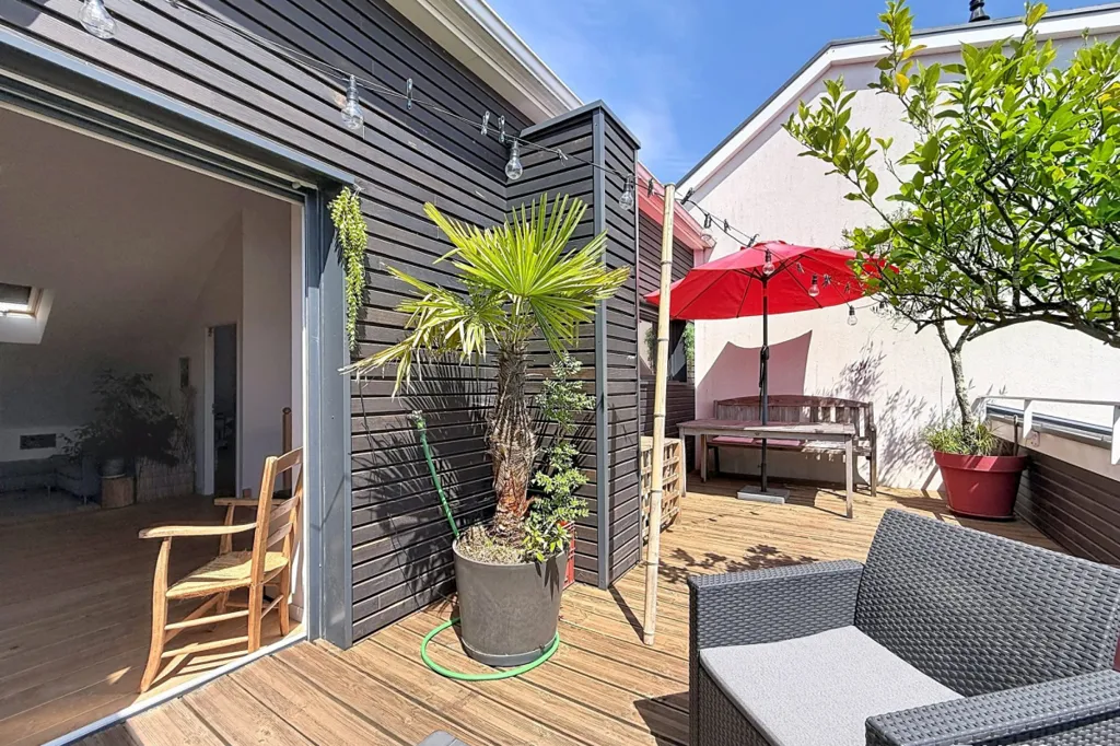 Terrazza - Contemporary Duplex with Terrace in Cenon