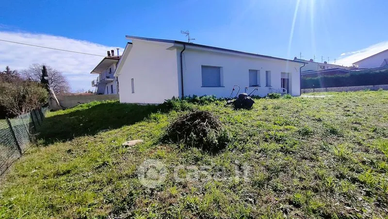 Garden - Renovated Villa with Garden in Orsogna