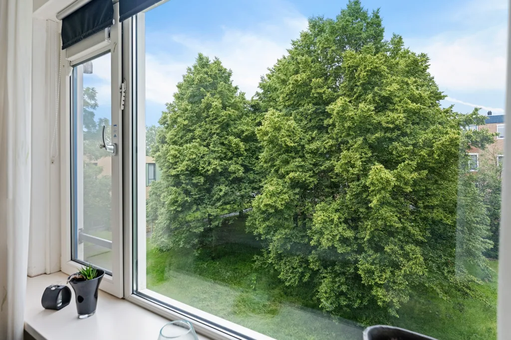 Rooms - 3-Bedroom Apartment with Balcony in Assen