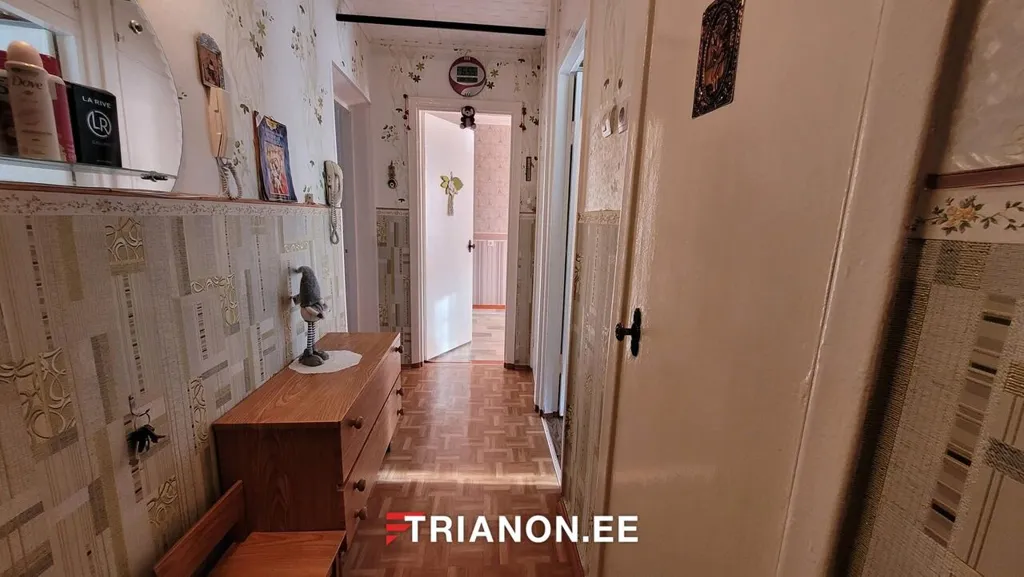 Magamistoad - Apartment with Free Parking in Kreenholmi