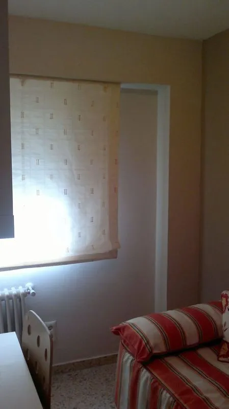 Chambres - Furnished Flat near University in Zaragoza