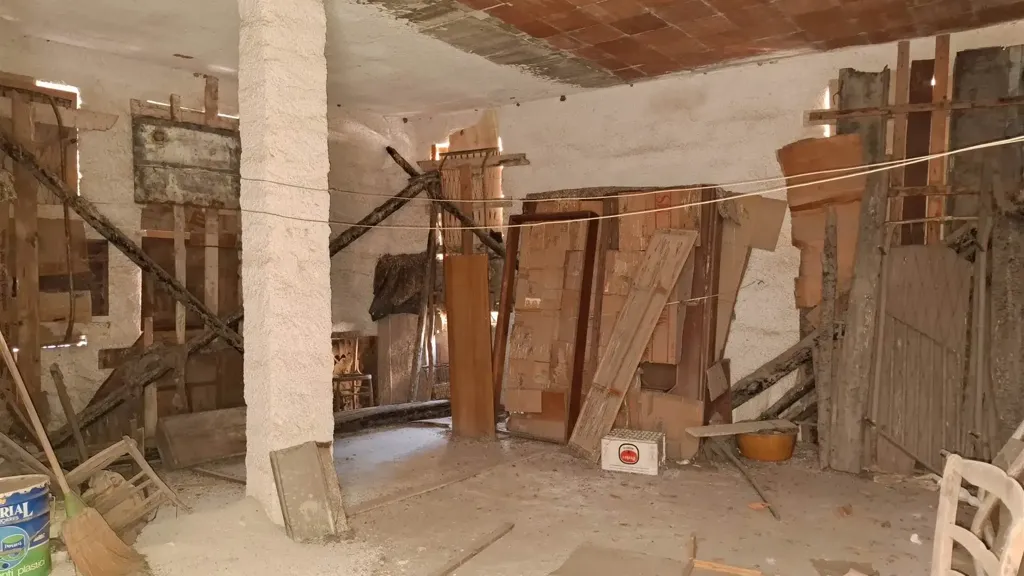 Toad - Quadrilocale to Renovate in Palermo