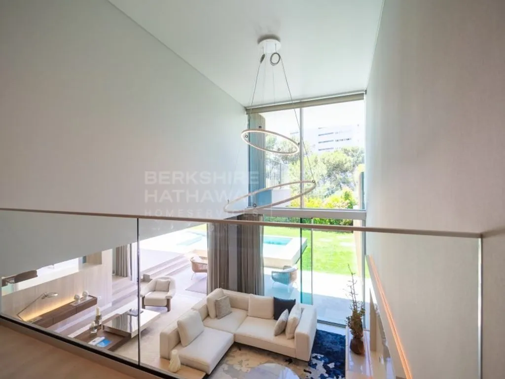 Living Room - Luxury Duplex with Pool in Cascais