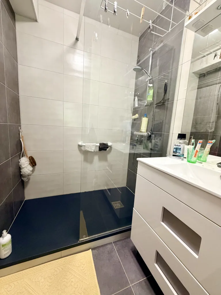 Vannitoad - Flat with River View Terrace in Auray