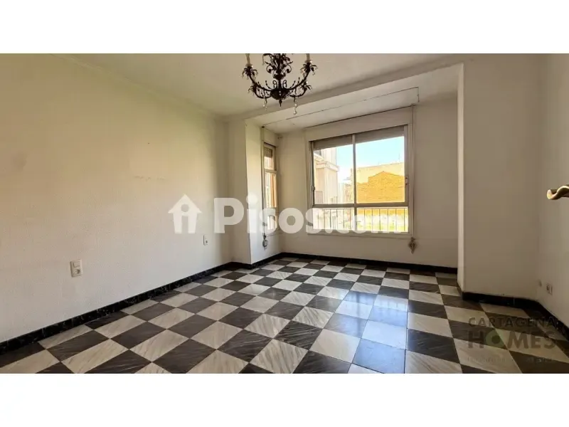 Rooms - Classic Flat with Balcony in Cartagena