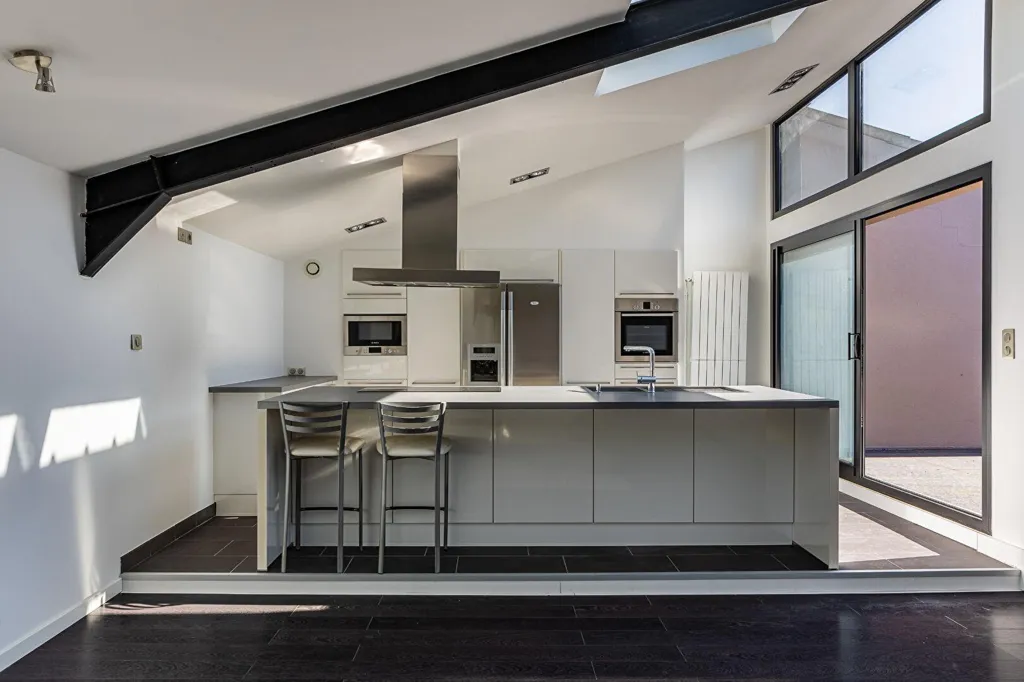 Köök - Industrial Loft with Terrace in Quiet Setting