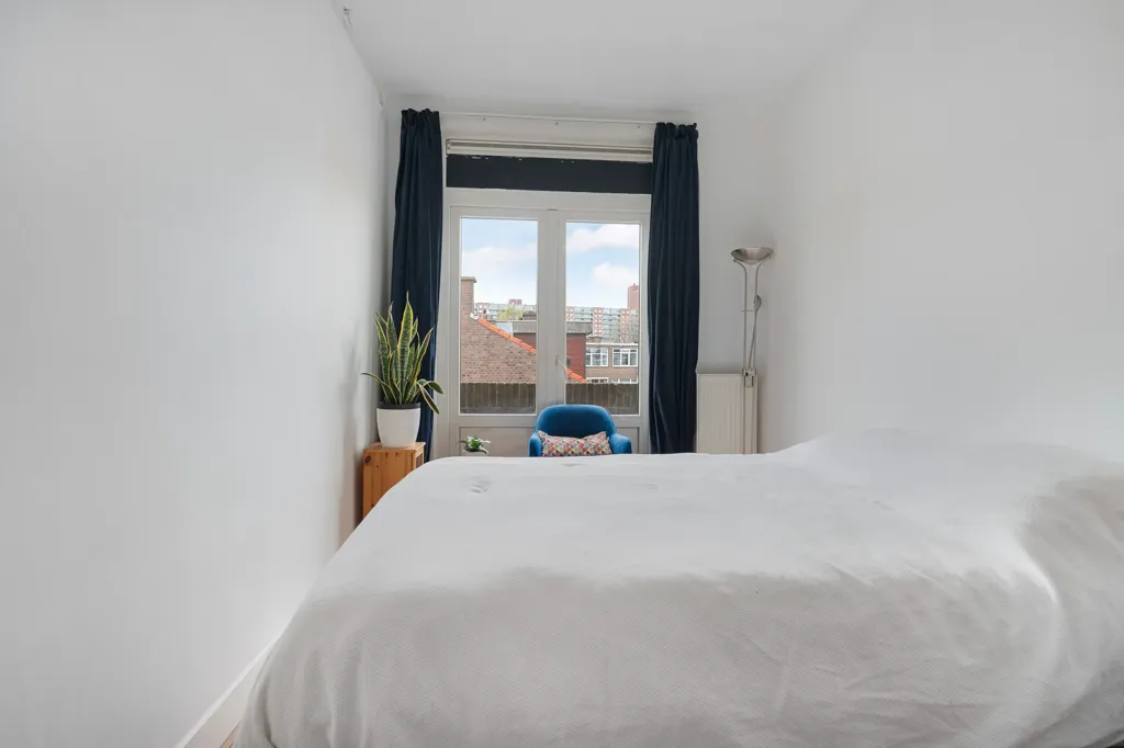 Camere da letto - Charming Upper Flat with Balcony in The Hague