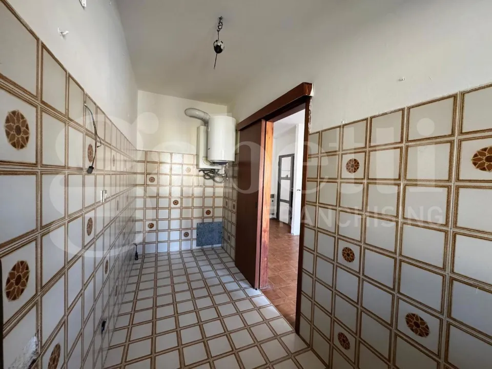 Esik - Apartment with Terrace and Garage in Funo Centre