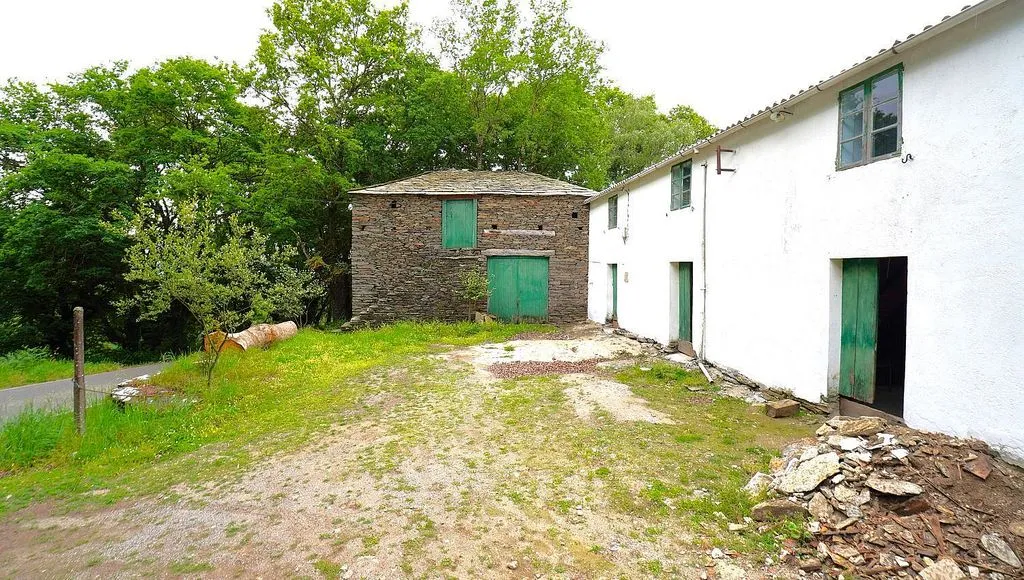 Esterno - Chalet with Terrace and Balcony in Guntín