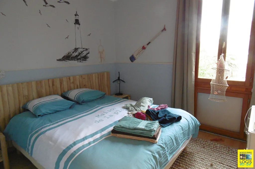 Chambres - Maison Rénovée avec Jardin à Puyoo