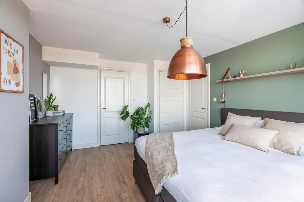 5-toaline korter asukohas Rotterdam