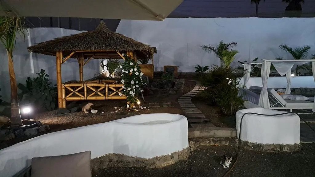 Terrazza - Rustic Farmhouse with Pool near Maspalomas