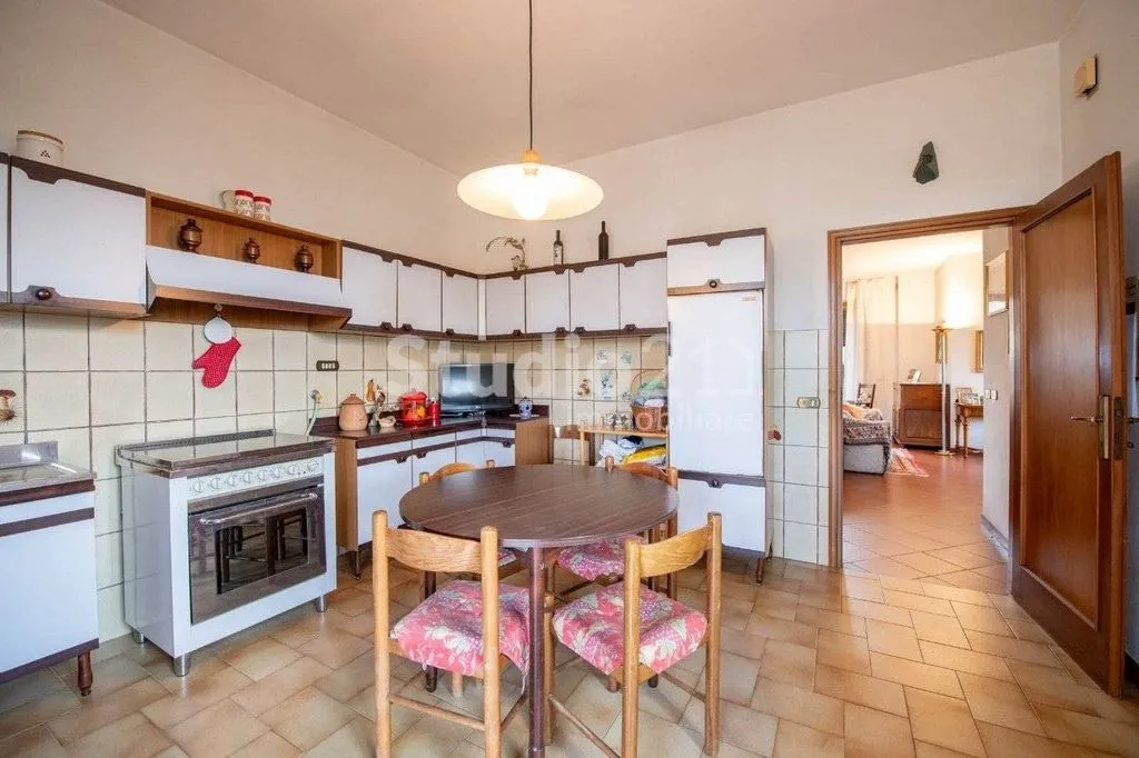 Cucina - Villa bifamiliare con piscina a Figline e Incisa Valdarno