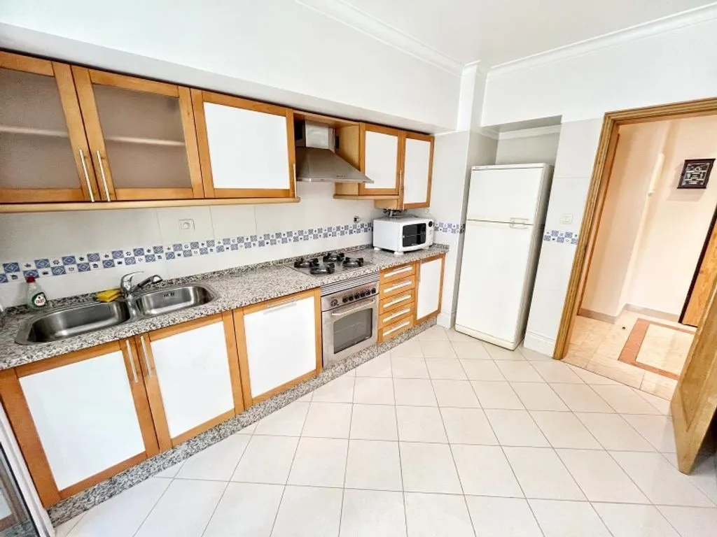 Köök - 2-Bedroom Flat with Portuguese Architecture in Lisbon