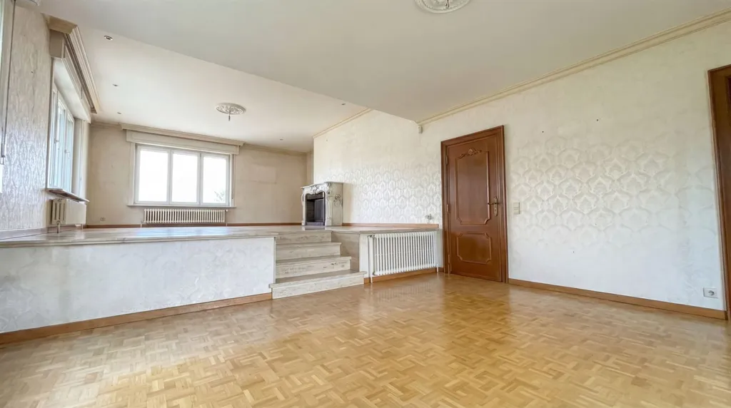 Living Room - Classical Villa with Garden in Dilbeek