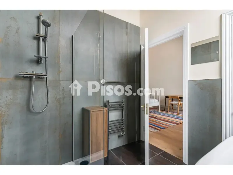 Bagni - Modern Apartment with Security Features in O Barco de Valdeorras