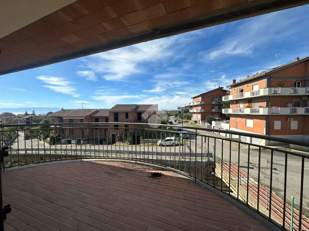Balcone - Terraced Villa with Triple Exposure in Trebisacce