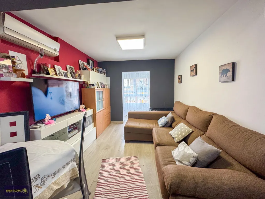 Elutuba - Fully Renovated Flat with Terrace in Madrid