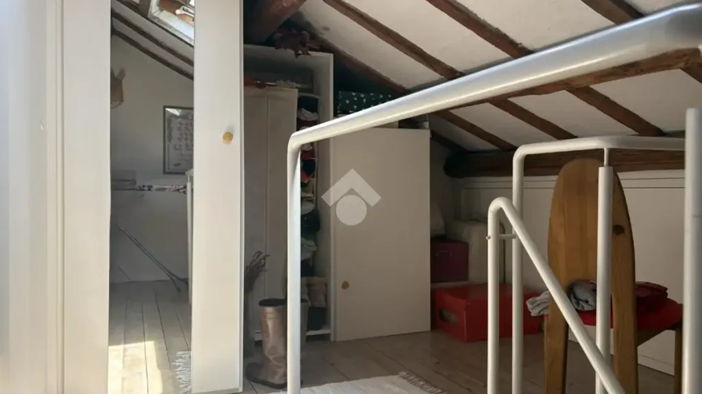Pièces - Two-Bedroom Apartment in Historic Centre, Ferrara