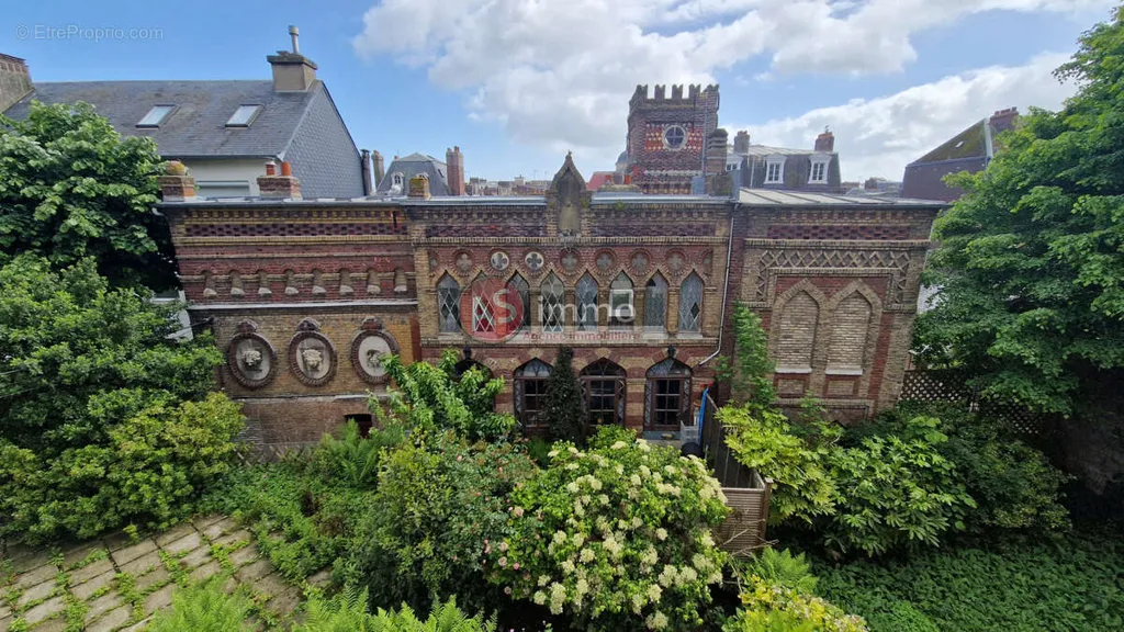 Vue aérienne - Maison Atypique en Centre-Ville de Dieppe