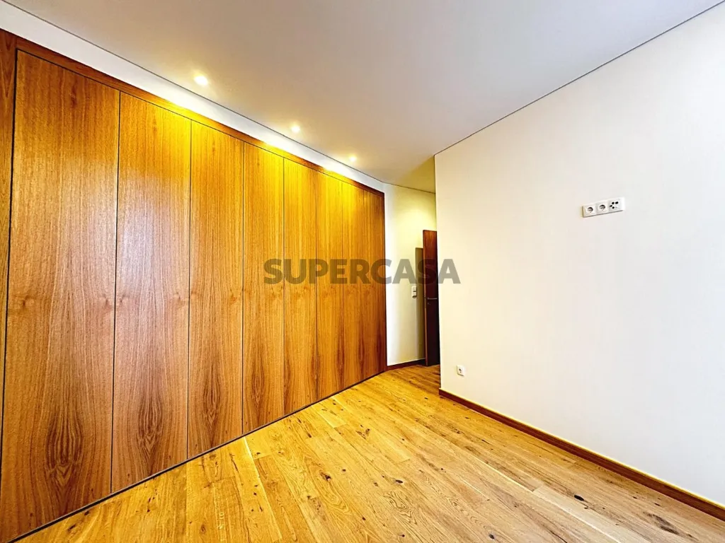 Toad - Luxury Flat with Terrace in Aveiro