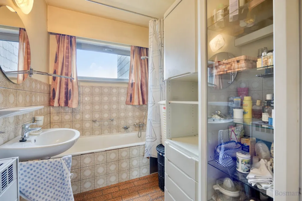 Vannitoad - Terraced House with Office Space in Westerlo Centre