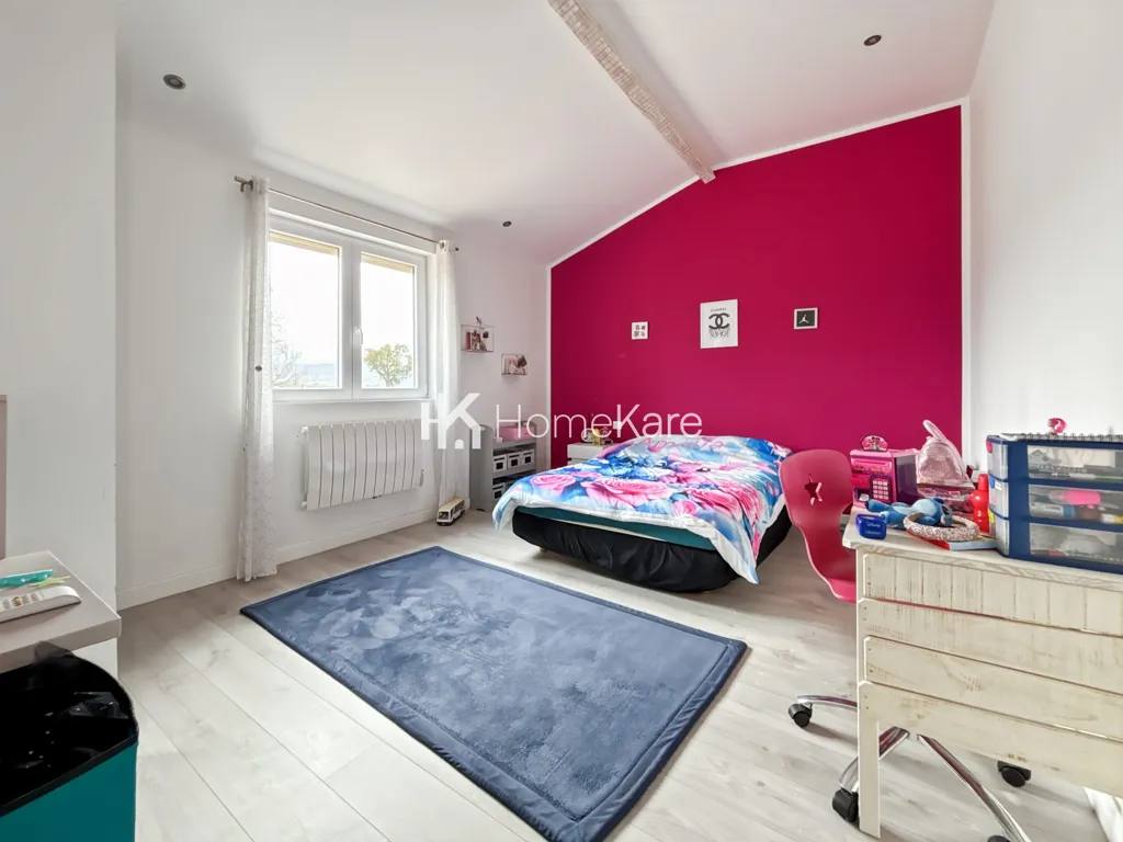 Magamistoad - Family House with Pool in Belleserre