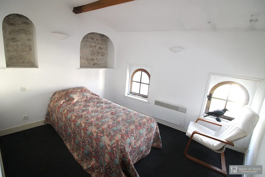 Chambres - Maison de Ville avec Cour à Pons