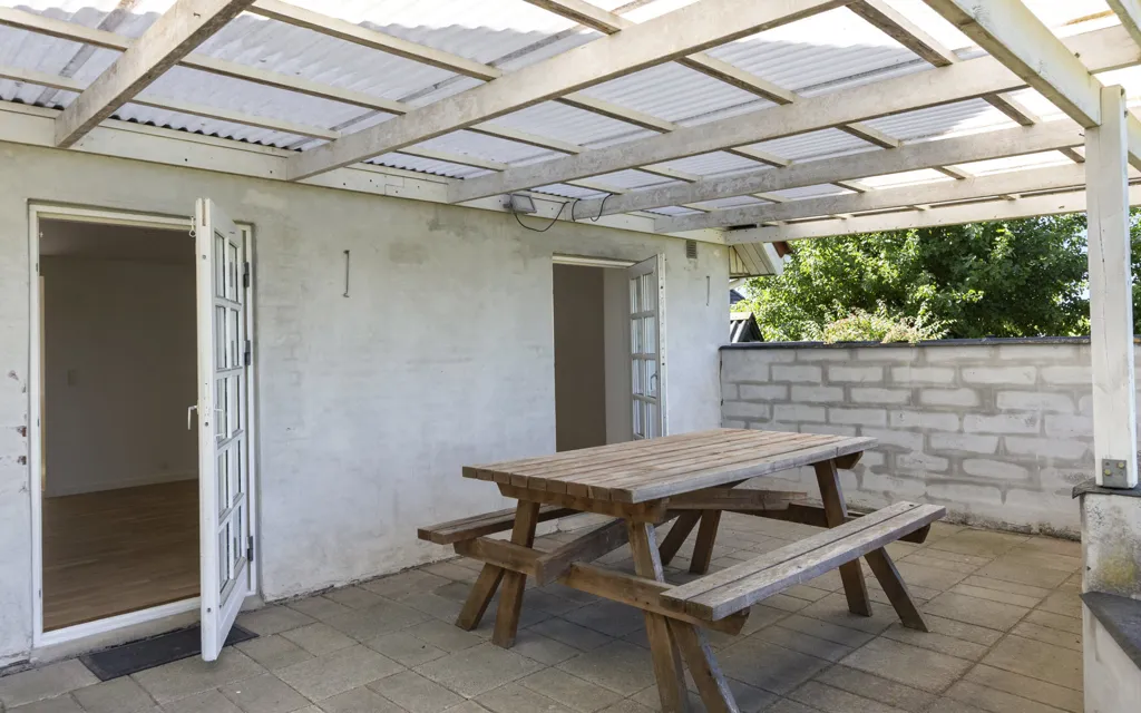 Terrazza - Villa with Garden View in Tyvelse