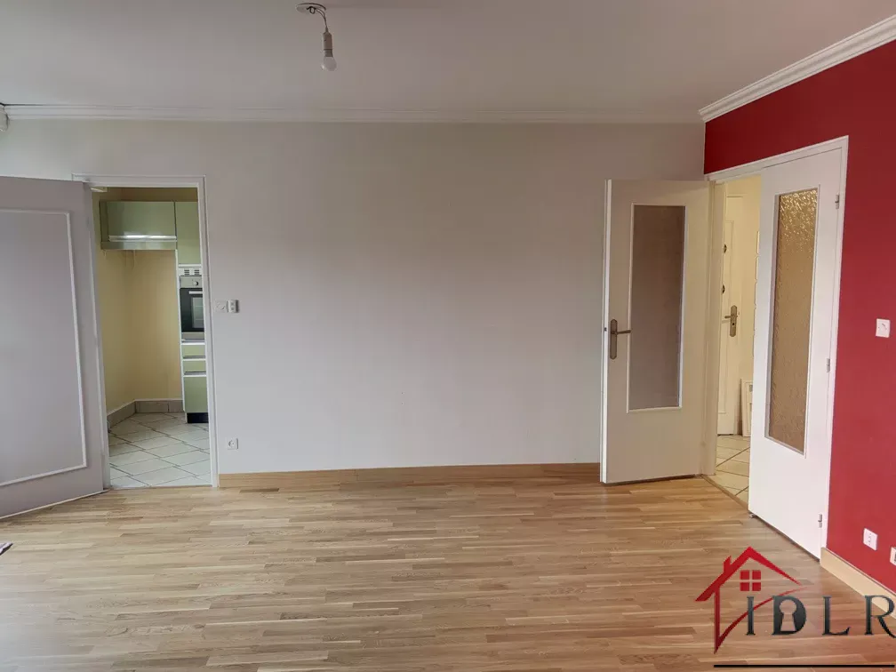 Séjour - Appartement avec Terrasse et Vue Dégagée à Dijon